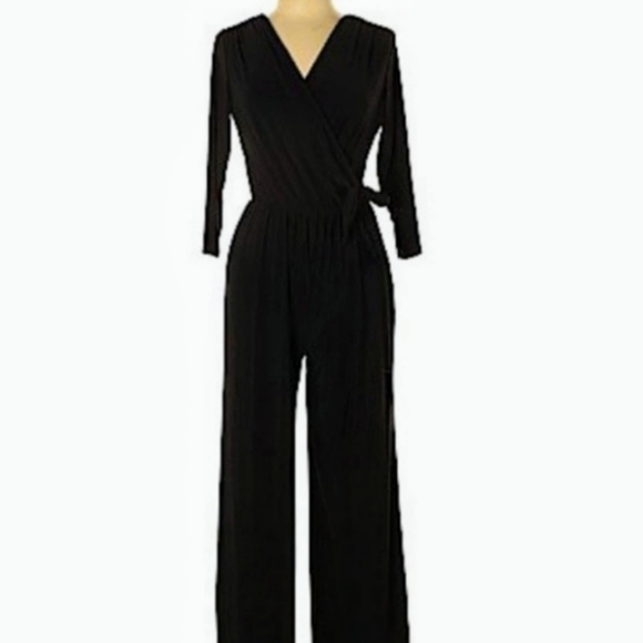 Annalee + Hope Pants - Brand new with tags Annalee + Hope wrap jumpsuit L